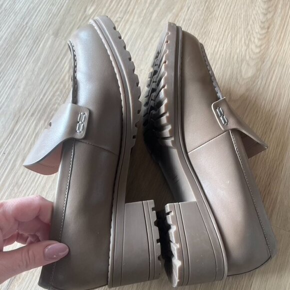 Cole Haan Women's Geneva Platform Lug Loafer in Tan Beige  7B - Picture 9 of 11